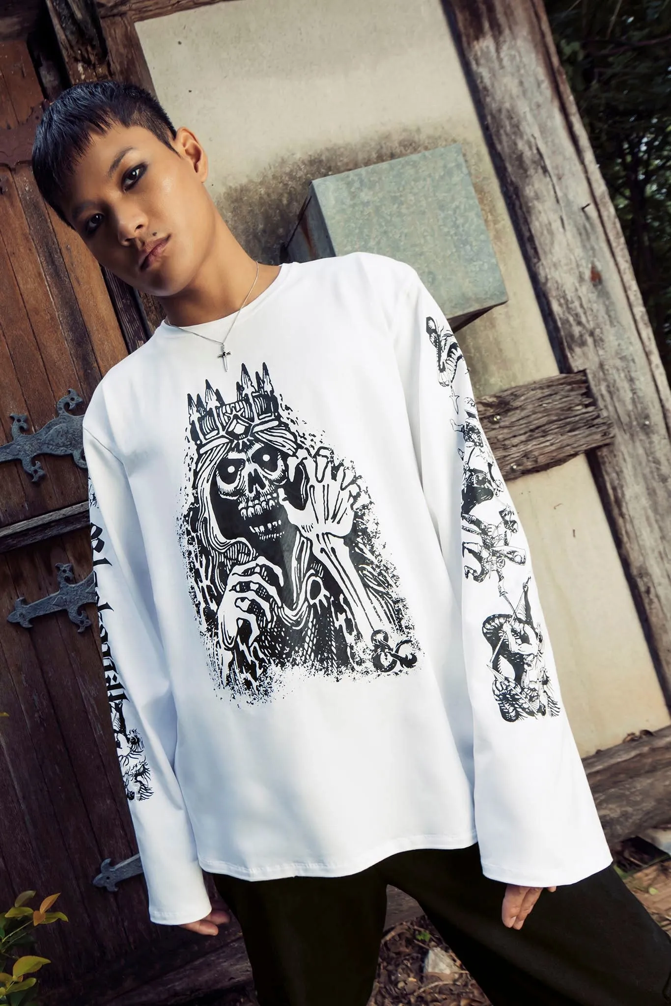 Lich Long Sleeve Oversized Boyfriend Tee