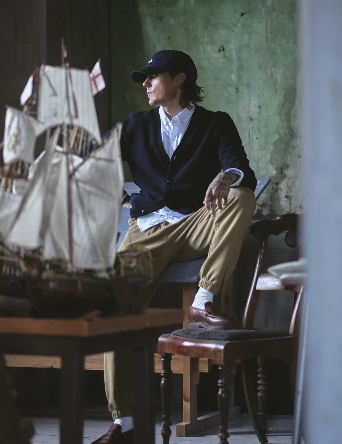 Sprout Wool Cardigan (Navy)