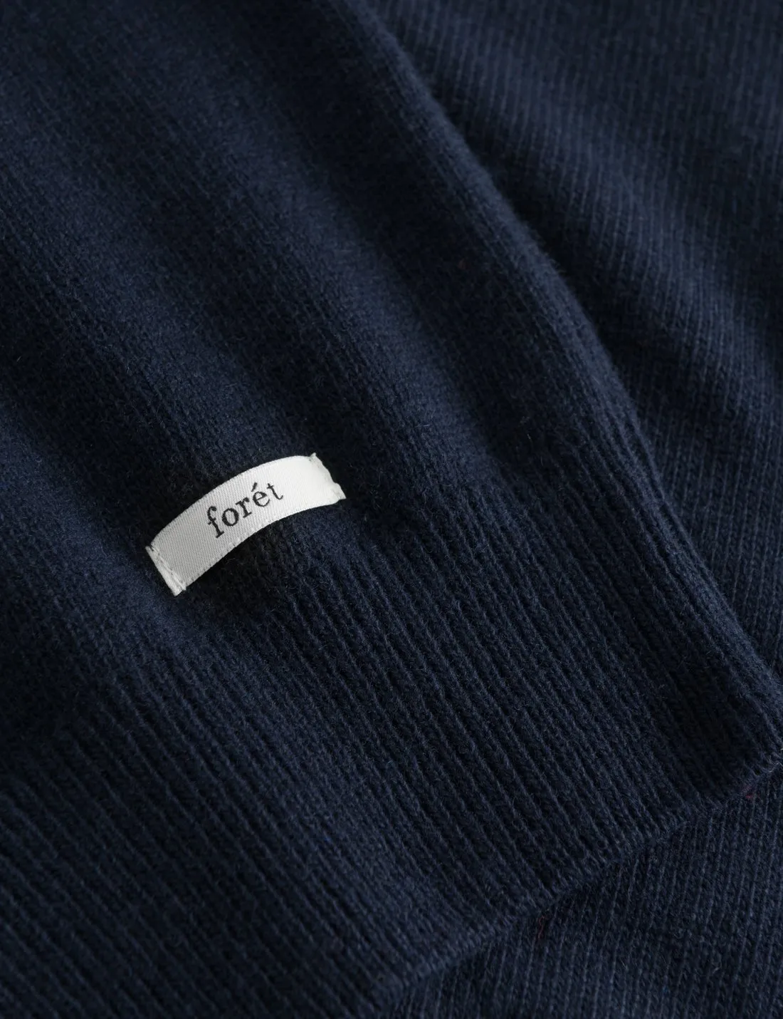 Sprout Wool Cardigan (Navy)