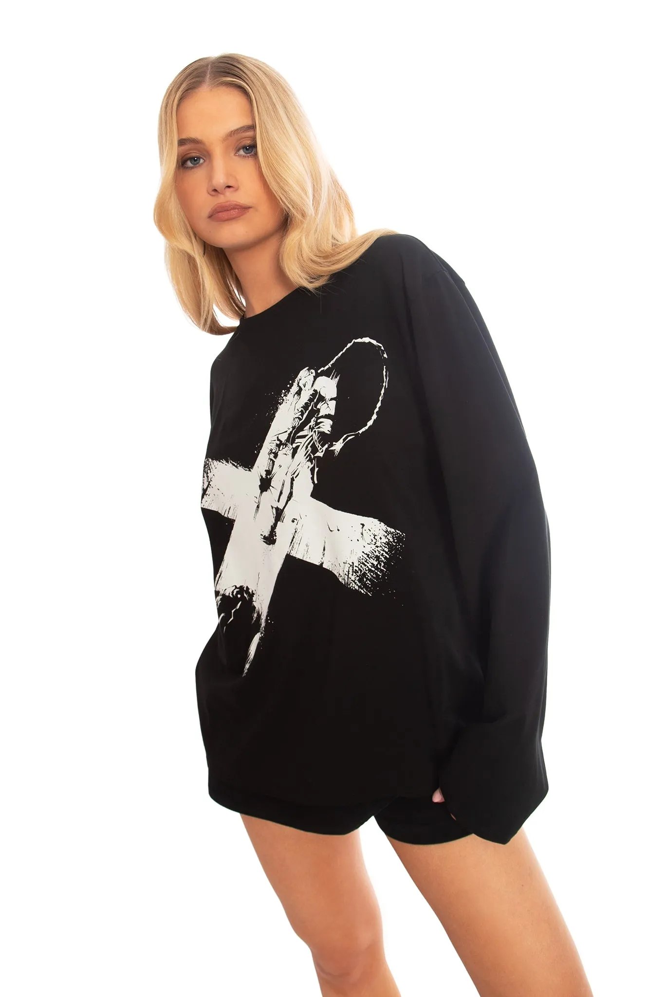Warwick Long Sleeve Oversized Boyfriend Tee